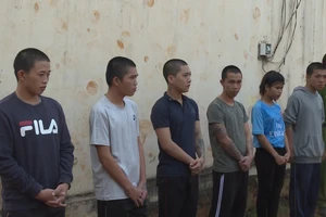 Cán bộ bắt tay với trộm phá két sắt lấy 400 triệu đồng