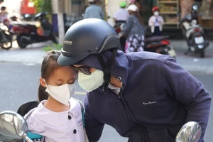 Đà Nẵng: Phụ huynh an tâm đưa con nhỏ quay lại trường 