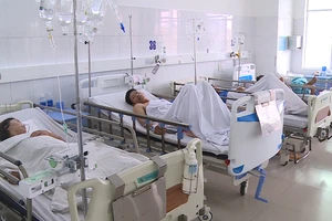 Đà Nẵng: Hơn 100 người nhập viện nghi ngộ độc thực phẩm