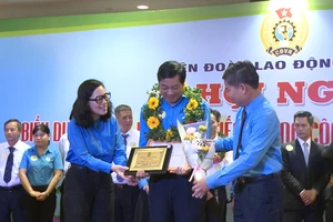 Tuyên dương 215 tập thể, cá nhân điển hình tiên tiến