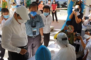 Đà Nẵng tăng tốc xét nghiệm nhóm, truy lùng COVID-19