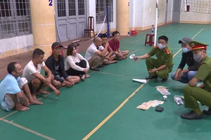 Đắk Lắk: Triệt phá một sòng bạc trong quán cà phê 