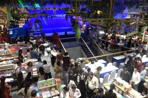 Biến rạp Khải Hoàn cổ kính thành ‘Thành phố sách hiện đại’ 