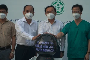 Video: Thêm 3 trung tâm hồi sức tích cực cho bệnh nhân COVID-19 đi vào hoạt động