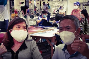 Video: Nhiều khó khăn bủa vây doanh nghiệp sau khi mở cửa trở lại