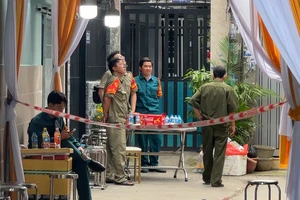 2 người đàn ông cùng rơi lầu tử vong sau bữa tiệc