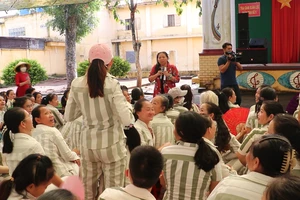 Nữ phạm nhân trải lòng nhân 20-10: "Tôi mong ngày về để được báo hiếu cho mẹ"