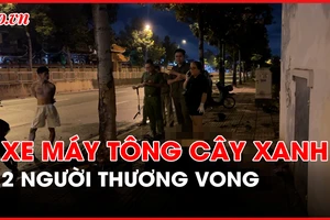 Xe máy tông cây xanh trên vỉa hè, một sinh viên tử vong tại chỗ