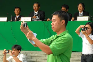 Cản trở nhà báo tác nghiệp bị phạt tới 30 triệu đồng