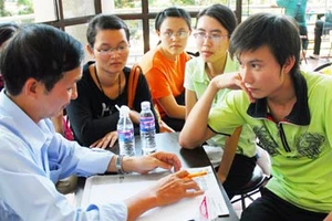 Tư vấn tâm lý học đường, cần nhưng vẫn ế!