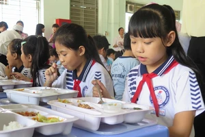 Tăng cường đảm bảo an toàn thực phẩm trường học