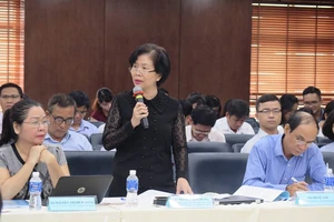 Nên công nhận kết quả của học sinh tự học tại nhà?