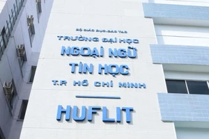 Không công nhận ông Trần Quang Nam là Hiệu trưởng ĐH Huflit