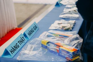 Sinh viên trường luật kêu gọi 'tẩy chay' hàng giả, hàng nhái