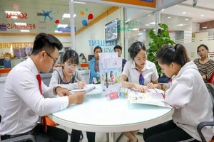 Mức điểm sàn Trường ĐH Kinh tế-Tài chính TP.HCM và Văn Hiến