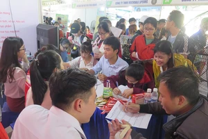 Hơn 4.000 việc làm “săn đón” sinh viên về nông - lâm nghiệp