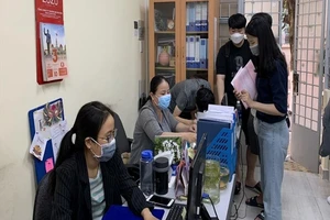 Trường ĐH ở TP.HCM cho SV Trung Quốc nghỉ học thêm 1 tháng