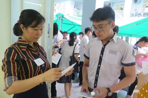 Thí sinh dự thi THPT Quốc gia năm 2019 tại TP.HCM. ẢNH: PHẠM ANH
