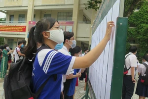 Thí sinh dự thi tốt nghiệp THPT năm 2020 vừa qua tại TP.HCM. Ảnh: PHẠM ANH