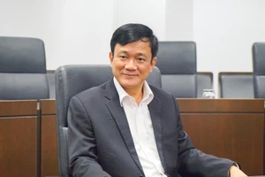 Ông Lê Vinh Danh