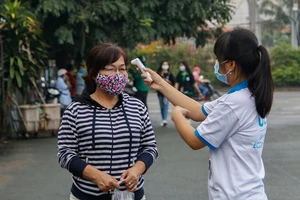 Các trường đại học tại TP.HCM hoãn thi học kỳ 2 vì COVID-19