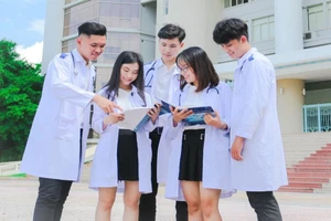 Khoa Y ĐH Quốc gia TP.HCM xét tuyển bổ sung cho thí sinh đặc cách 