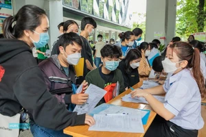 Hơn 70 trường đại học trên cả nước nhận hồ sơ xét tuyển bổ sung
