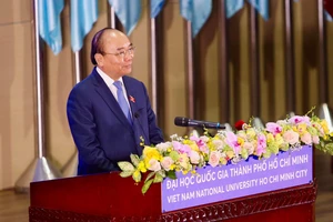 Chủ tịch nước Nguyễn Xuân Phúc dự khai khóa tại Đại học Quốc gia TP.HCM