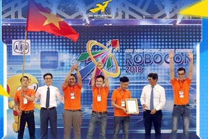 Ngôi trường bội thu ‘chiến tích’ robocon tròn 25 tuổi