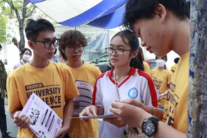 Điểm chuẩn Trường ĐH Khoa học tự nhiên TP.HCM tăng vọt ở nhiều ngành