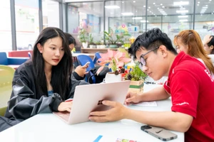 Học bạ từ 6 điểm/môn trúng tuyển hàng loạt ngành đại học 