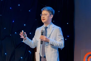 Tiến sĩ ĐH Stanford: ‘Chúng ta phải đổi mới sáng tạo hoặc là chết’