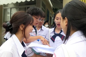 Trường ĐH Nguyễn Tất Thành, Ngân hàng TP.HCM công bố điểm chuẩn