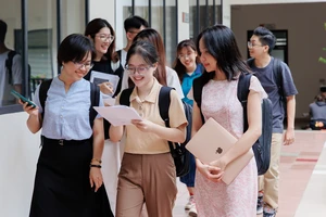 Điểm chuẩn ĐH Kinh tế TP.HCM tăng mạnh