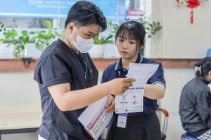 Điểm chuẩn thấp, hàng loạt ngành đại học phải tuyển bổ sung