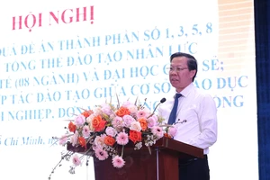 Chủ tịch UBND TP.HCM cam kết 3 vấn đề lớn để phát triển nguồn nhân lực cao