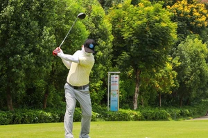 Hơn 50 golfer tranh tài tại giải đấu của Trường ĐH Luật TP.HCM 