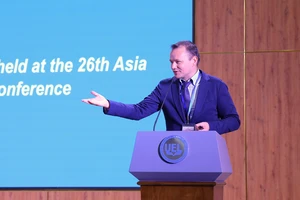 Gần 200 chuyên gia quốc tế bàn giải pháp phát triển kinh tế bền vững 