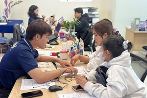 1 trường đại học ở TP.HCM công bố điểm sàn thấp kỷ lục, chỉ 4 điểm/môn