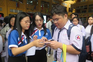 64 trường đại học tiếp nhận thí sinh 'trúng tuyển nhầm' vào Trường ĐH Sư phạm TP.HCM