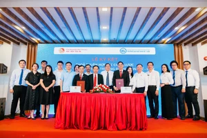 Trường ĐH Kinh tế - Luật và Học viện Tòa án hợp tác nâng chất lượng nhân lực pháp lý