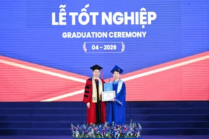 Nhiều lần bị từ chối thực tập, nam sinh Bách Khoa tốt nghiệp sớm loại xuất sắc