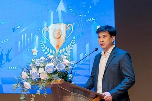 Cựu thủ khoa kép 7X trở thành Giám đốc Đại học Kinh tế TP.HCM