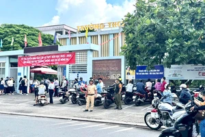 CSGT triển khai các tổ công tác hỗ trợ thí sinh thi tuyển sinh lớp 10