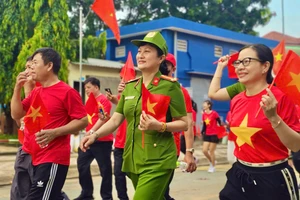 Phát động chương trình 'Cùng Việt Nam tiến bước' góp 1 tỉ bước chân tiến vào kỷ nguyên mới