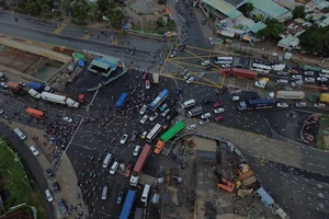 CSGT sử dụng flycam giám sát tình hình giao thông ngày đầu nghỉ Lễ 2-9