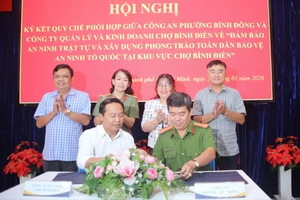 Tăng cường tuần tra, xử lý vi phạm quanh chợ Bình Điền