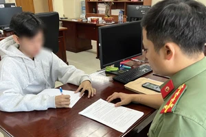 Xử phạt thanh niên đăng clip quay lén phim ‘Thỏ ơi!’ lên TikTok để bán kiếm tiền