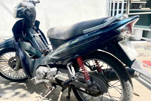 Tìm chủ xe máy liên quan vụ sử dụng ma túy trong nhà vệ sinh siêu thị ở Dĩ An