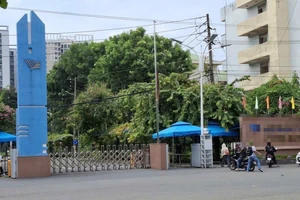 Nữ sinh viên năm 2 tử vong dưới chân tòa nhà ký túc xá ở TP.HCM